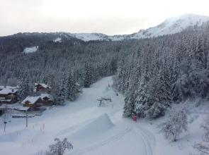 Appartement en résidence skis aux pieds avec sauna