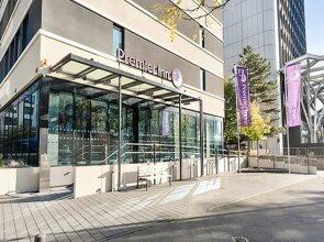 Premier Inn Frankfurt Westend Hotel