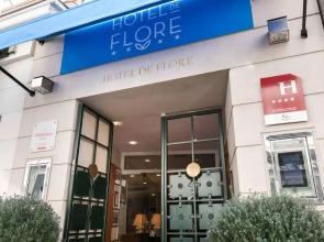 The Deck Hotel by HappyCulture