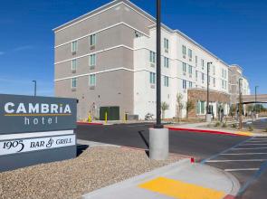 Cambria Hotel El Centro - Imperial