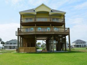 Southern Belle by RedAwning