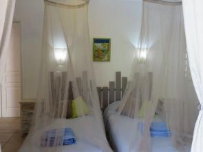 TI FIGUES - Colombo Bungalow