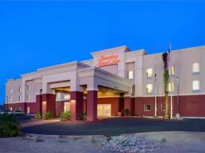 Hampton Inn & Suites Blythe, CA