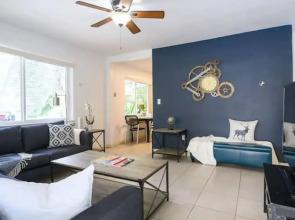 Peacock 1 in Fort Lauderdale