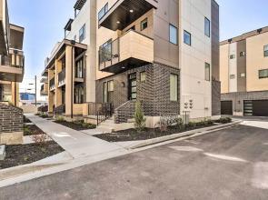 Modern-chic Provo Townhome 1 Mi to BYU Campus