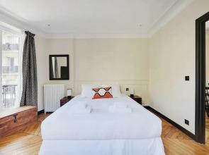 Charming apt - 2br/6p - Ternes/ Arc de Triomphe