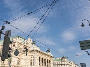 De Luxe Suite Staatsoper by Welcome2Vienna