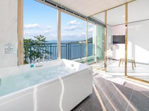 Yeosu Fisterra Spa Poolvilla