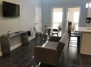 5 Bedroom Gem Minutes from Manhattan