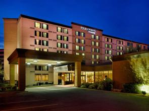 Four Points by Sheraton Toronto Airport