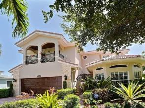 5 Bedroom Luxury Home, Minutes to Las Olas, Shops & Beach