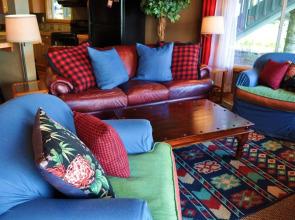 Ocean House Inn & Condos