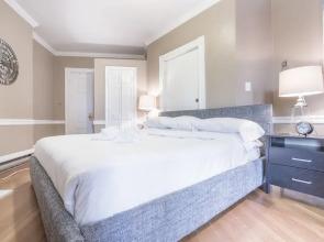 Bold 1BR in Back Bay by Sonder