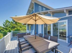 Westhampton Beach Home w/ Deck + Ocean Views!