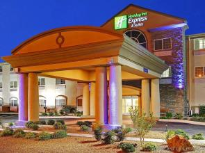 Holiday Inn Express Carlsbad by IHG