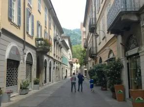 Modern Apartment Como