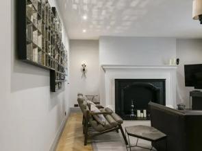 The Hanover Suite in London