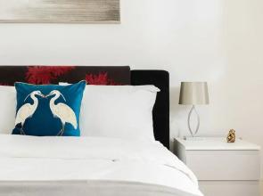 Platinum Apartment in Central Camden 9984