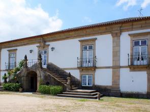 Casa Dos Pombais
