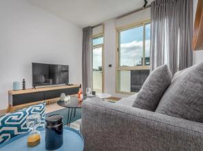 Charming 1 BDR with balcon close to Hilton beach