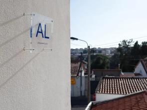 Carcavelos Beach&Bike House (view, parking, wi-fi)