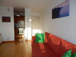 Riverside 1 Bedroom Central Flat