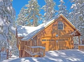 1800 High Meadows Trail 4 Bedroom Home by RedAwning