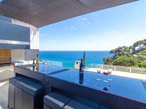 4 bedrooms villa at Lloret de Mar 100 m away from the beach with sea view private pool and enclosed garden