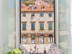 The View Apartment by Irundo