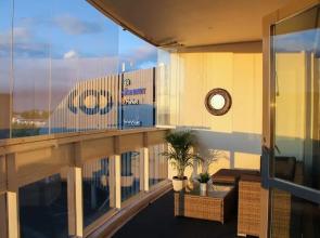 Modern apartment with Sauna, near Transit Hub/Dixi