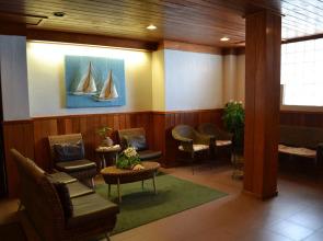 West Plaza Hotel by the Sea