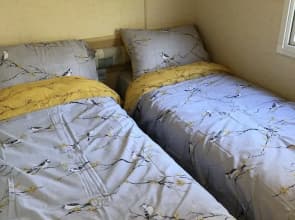 Captivating 2-bed Static Caravan in Holyhead
