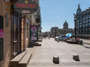 Home4day Apartment on Griboyedov Canal