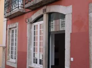 Cool Tailor Made 2 Bedroom Apartment