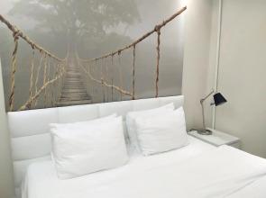 Apartment on 2nd Kotelnicheskiy lane 5