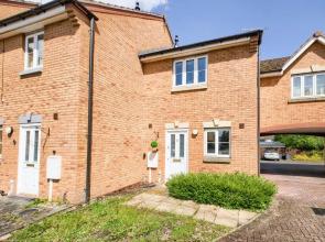 Cosy House │ RICOH │ M6 │ Sleeps 6 │ EMPOWER HOMES