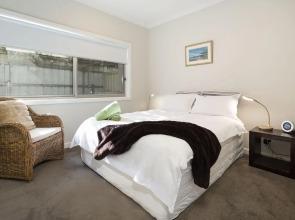 Central Sojourn on Wilcox