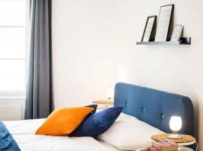 Zum Grazer Uhrturm by ichbucheAT