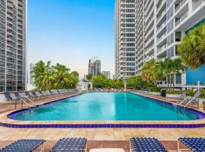 The Grand Wonder Biscayne