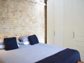 Open Plan Flat in East London