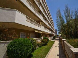 Apartment Albeniz La Pineda