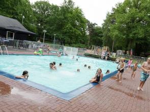 Tidy Chalet With Dishwasher, Surrounded by Nature