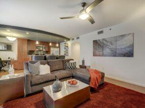 Remodeled E Cesar Chavez Condo by RedAwning