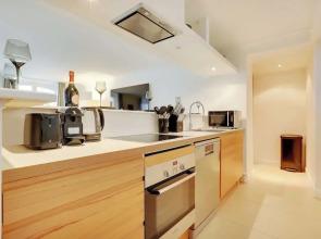 Elegant Apartment - 2bd/6p - Avenue Montaigne