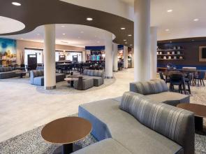 Courtyard Fort Lauderdale Airport & Cruise Port