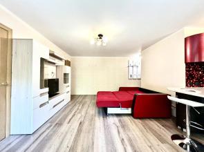 House-available on Kuibyshev Street