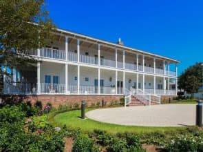 Oyster Bay Boutique Hotel