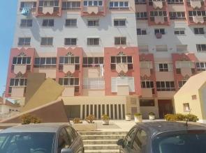 Lisbon Beach Flat - 4 Guests - Free Parking