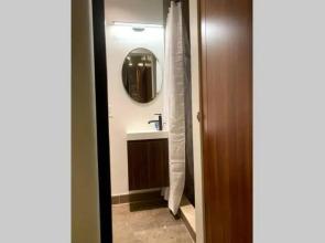 3E-Cozy! Micro apartment minutes from Shadyside, sleeps 1