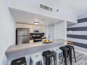 South Beach Suites in Ocean Drive